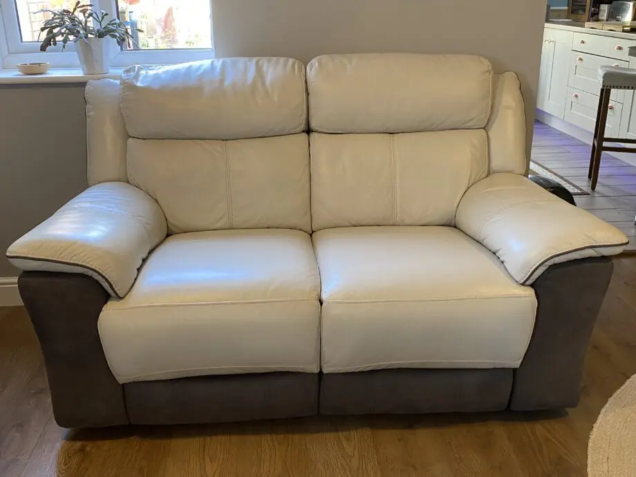 DFS Gosforth 2 & 3 seater leather recliner sofas