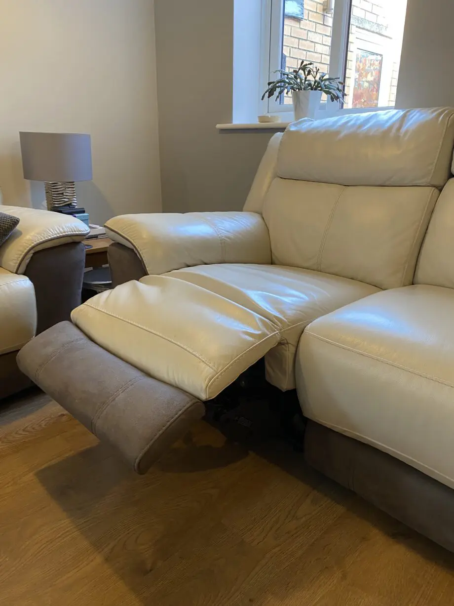 DFS Gosforth 2 & 3 seater leather recliner sofas