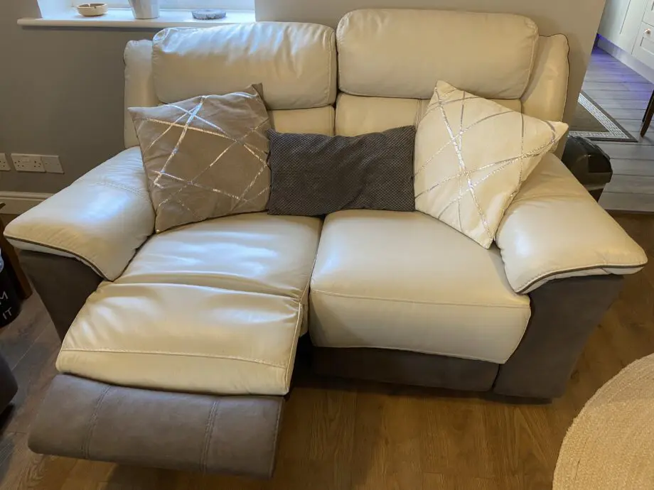 DFS Gosforth 2 & 3 seater leather recliner sofas