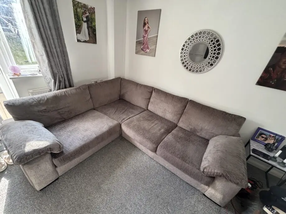 Lovely comfy corner sofa