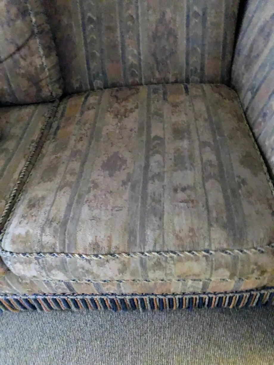 4 Piece Suite - Wade Upholstery