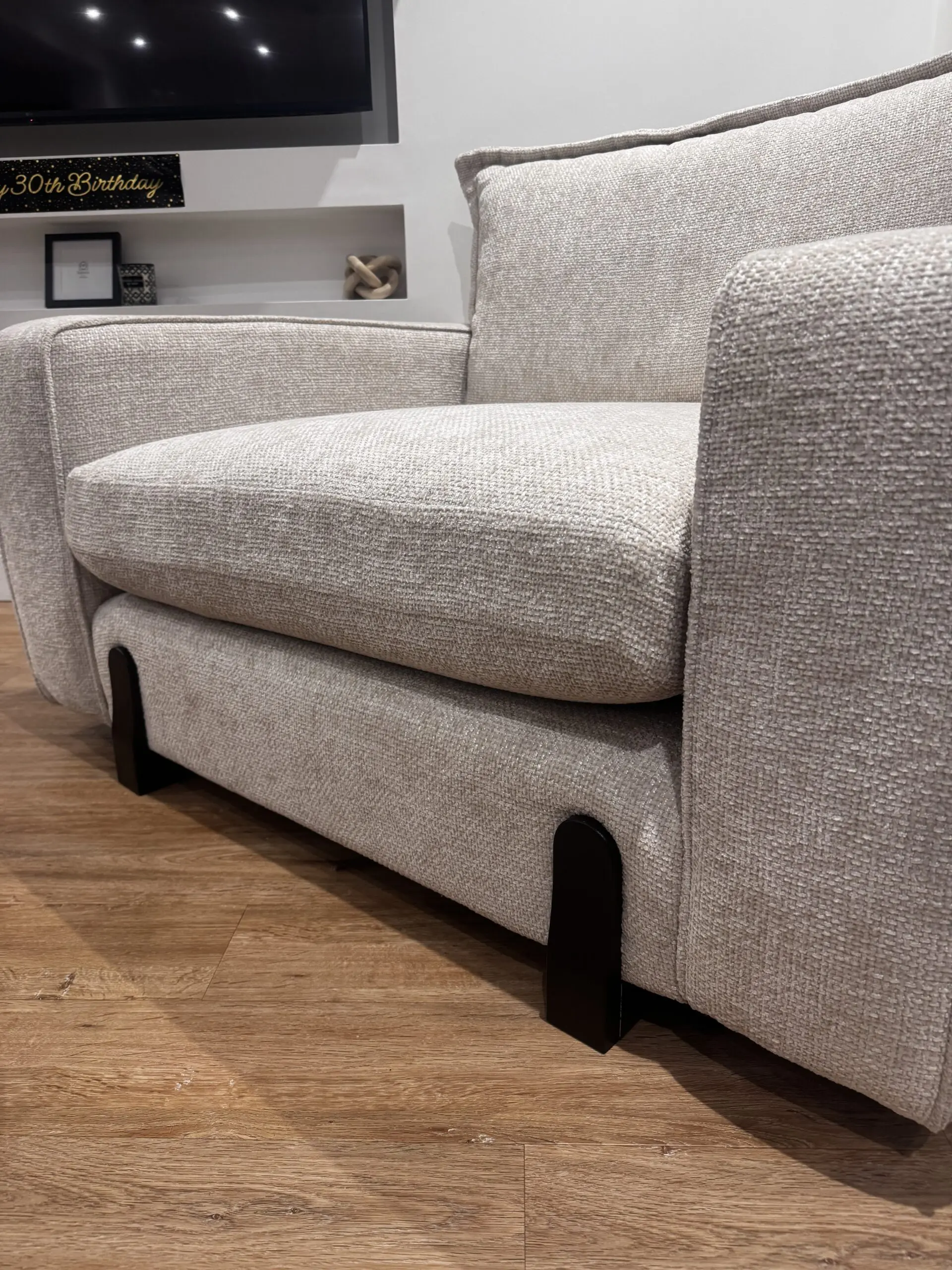 DFS Lorenza Arm Chair
