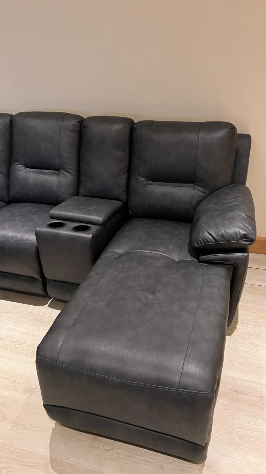 IT HAS TO GO- Sara Electric Recliner Corner Sofa (Right-Hand Facing Chaise)