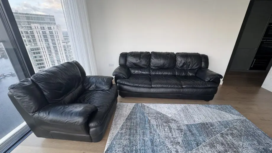 Luxury 3+1 Design 2000 Italian black leather sofas in very good condition