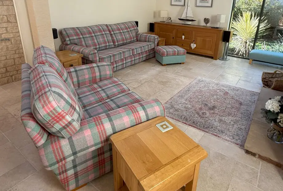 Stunning Multiyork 3 piece tartan Green/Grey/Pink suite