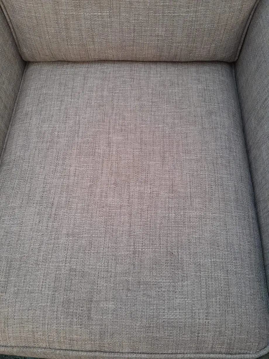 Harvey’s grey 2 seater sofa and 2 x armchairs