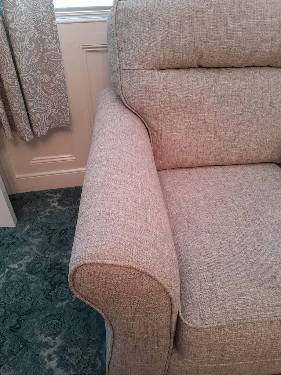 Harvey’s grey 2 seater sofa and 2 x armchairs