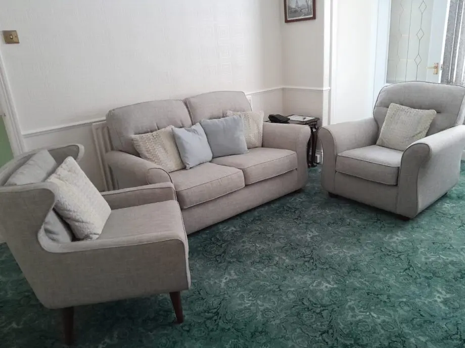 Harvey’s grey 2 seater sofa and 2 x armchairs