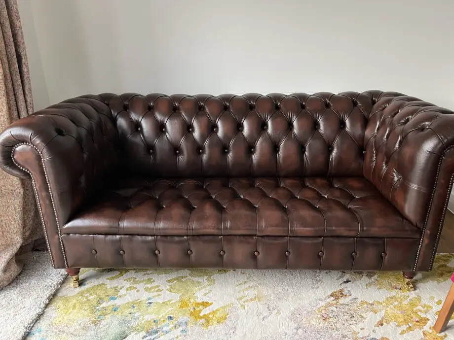 Dark Brown Modern Chesterfield Sofa