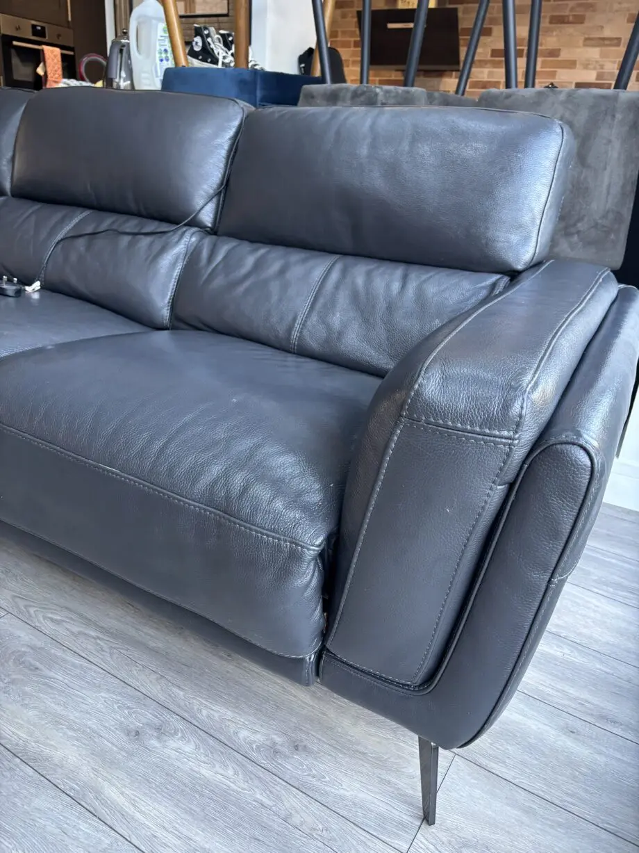 DFS San Antonio Sofa