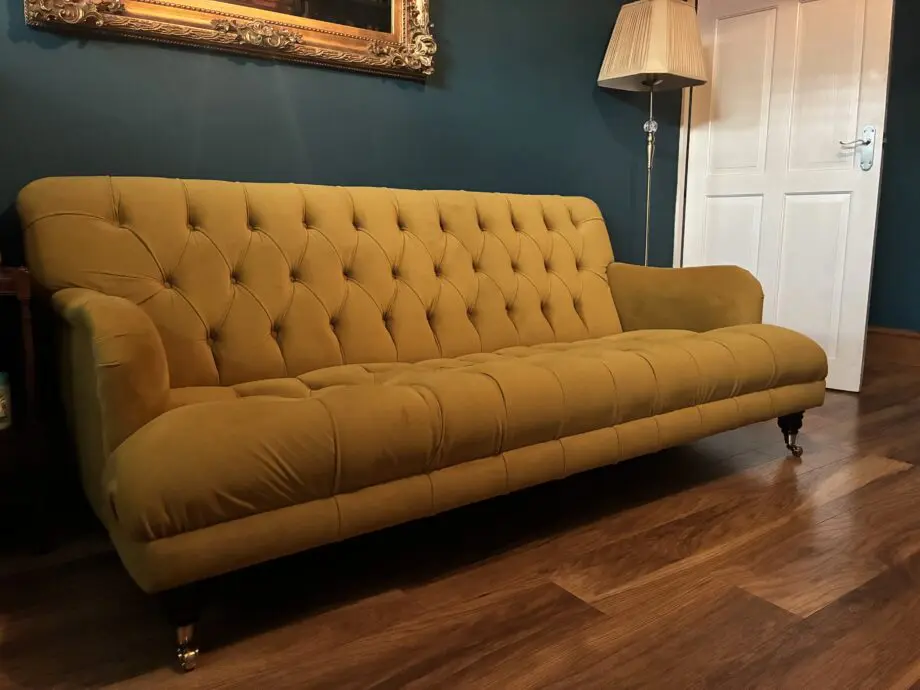Immaculate show piece sofa