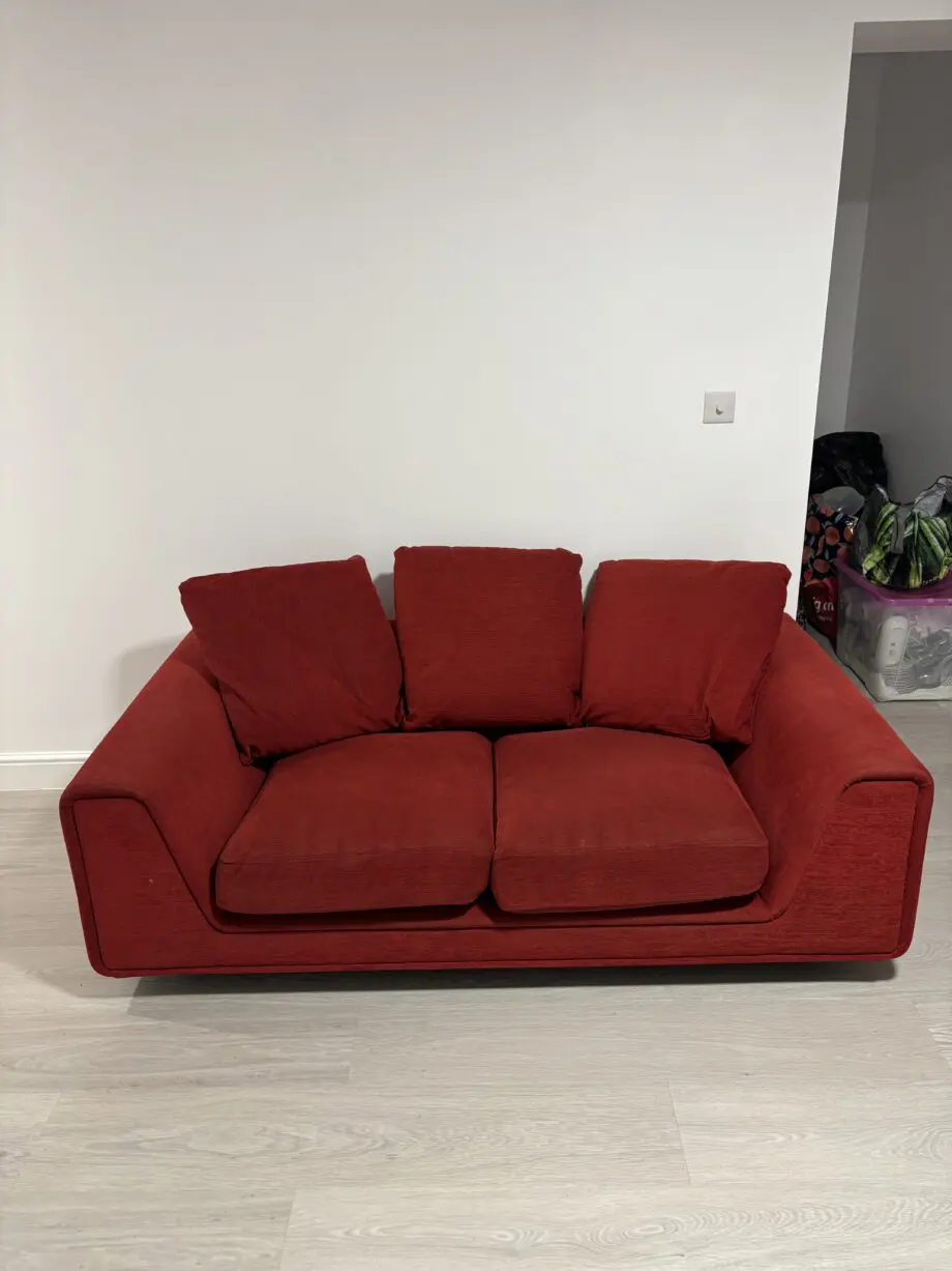 BEAUTIFUL 2+3 RED SEATER SOFAS