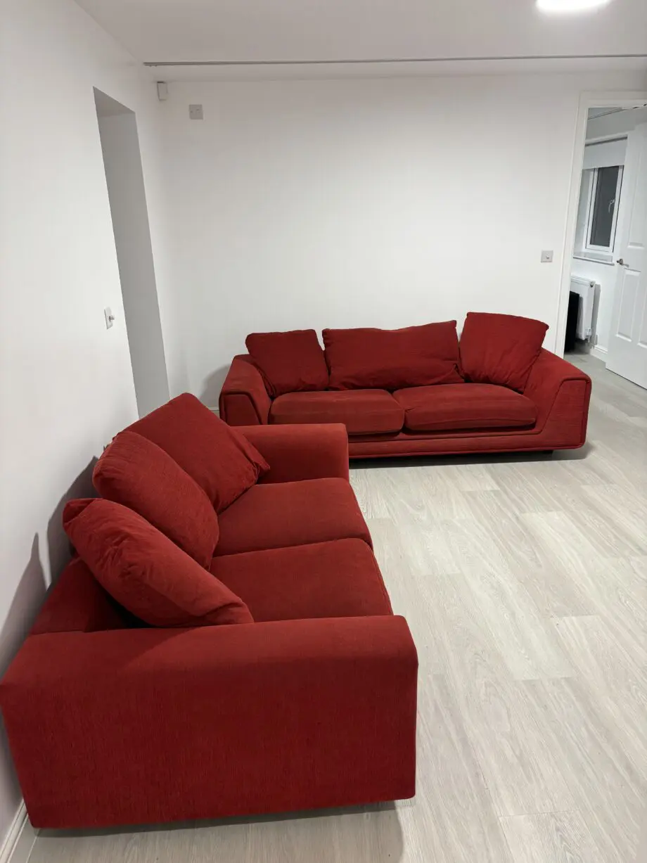 BEAUTIFUL 2+3 RED SEATER SOFAS