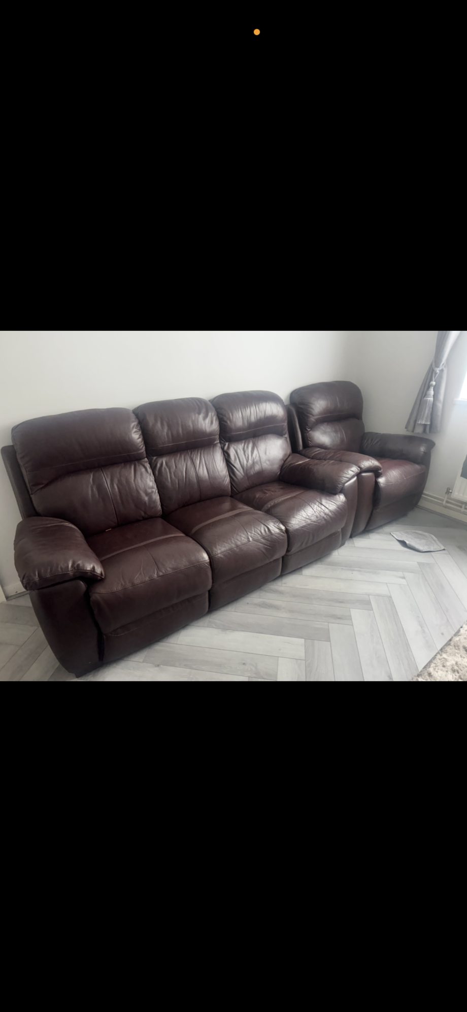 3 seater and 2 arm chair sofas