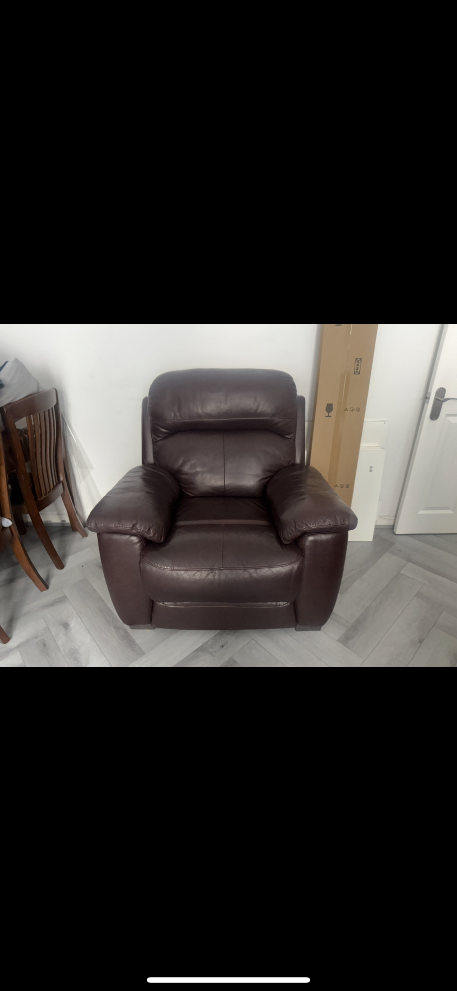 3 seater and 2 arm chair sofas