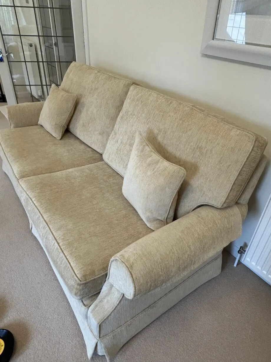 Welbeck House Gold 3 piece suite - Chenille type material- excellent condition