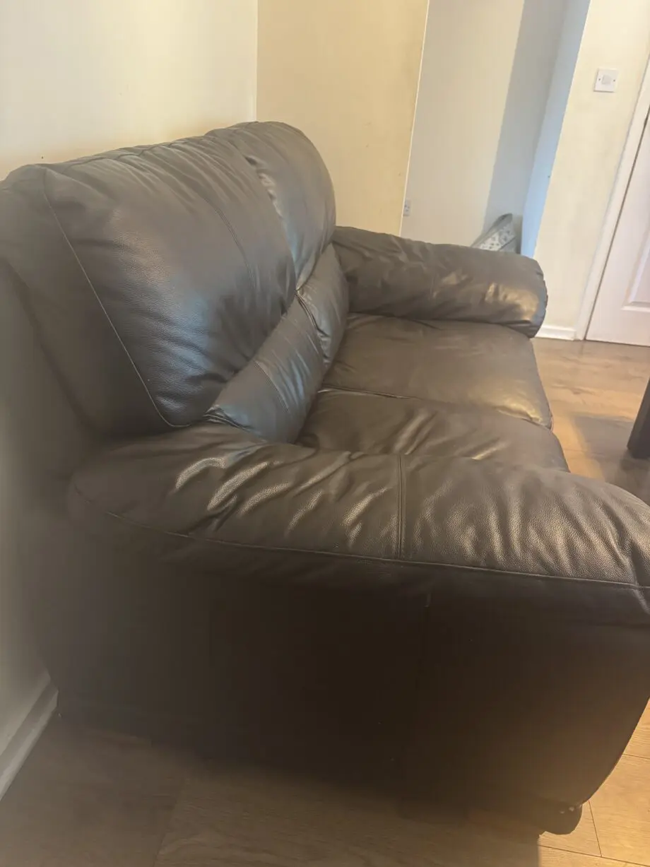 Brown leather 3 seater, 2 seater and a recliner sofa
