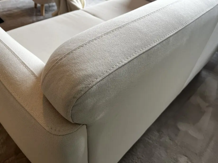 Boconcept Modena 2 seater, cream