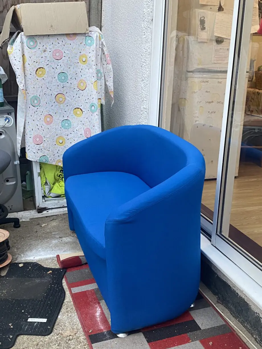 Four 4 Square 2 Seater Corby Tub Sofa Blue Fabric Excellent Condition