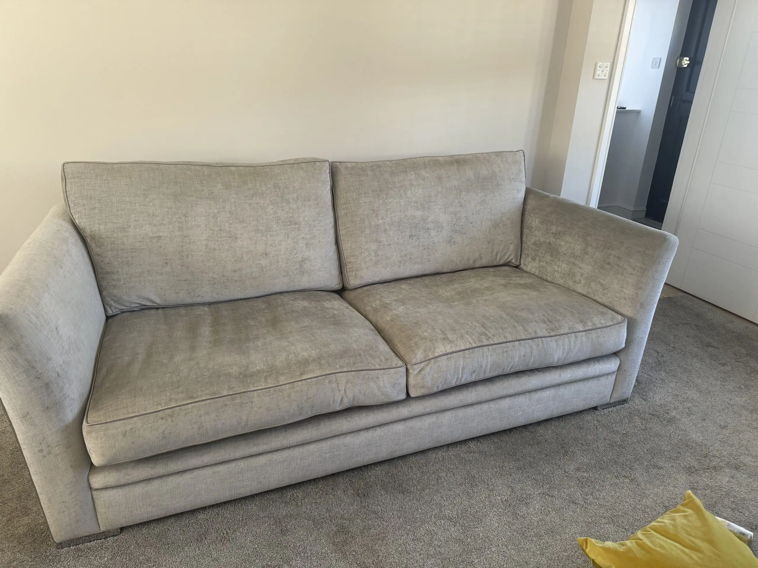 Evans of High Wycombe luxury 3.5 seater sofa