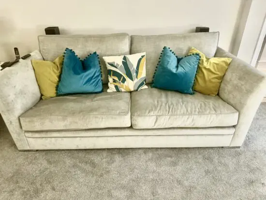 Evans of High Wycombe luxury 3.5 seater sofa