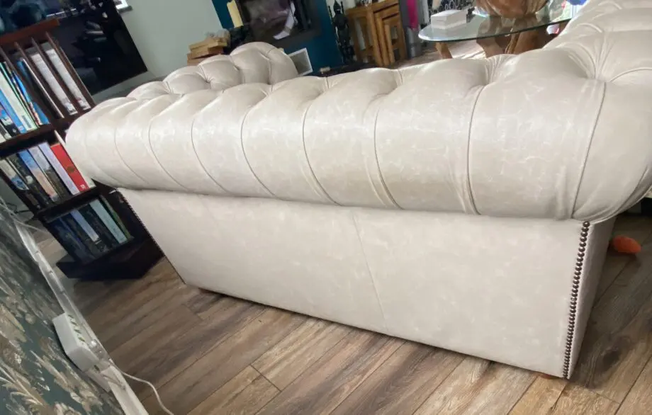 Saxon Chesterfield Stanhope 4 and 2 Seater plus Pouffe Box Etna Cream