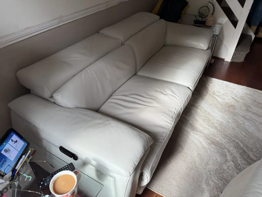 DFS Ivory Leather Contemporary Electric Recliner Sofa and Chair