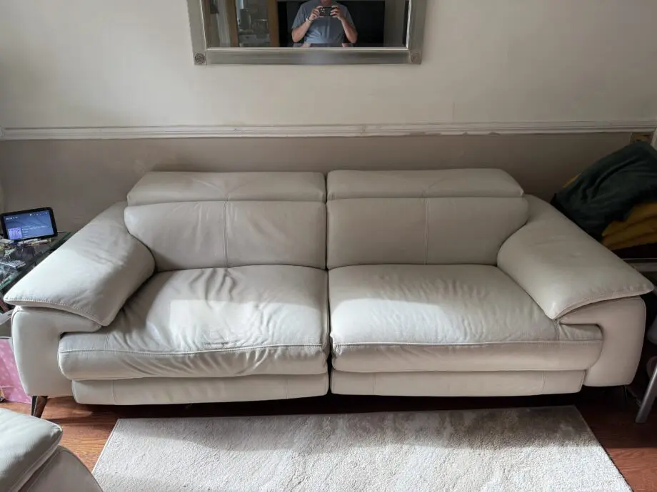 DFS Ivory Leather Contemporary Electric Recliner Sofa and Chair