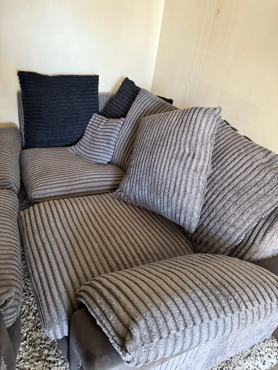 Grey corner sofas