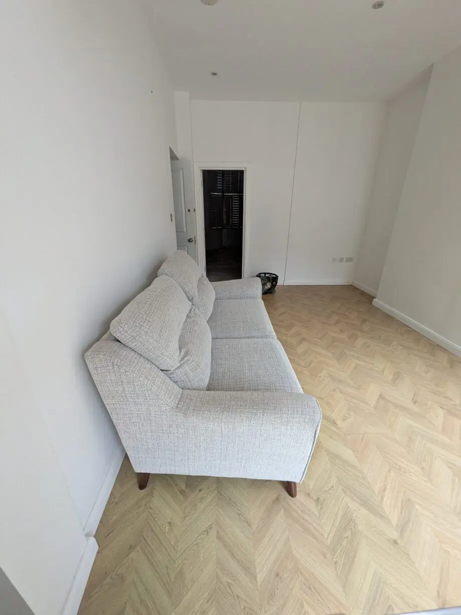 3 seater sofology sofa in good condition