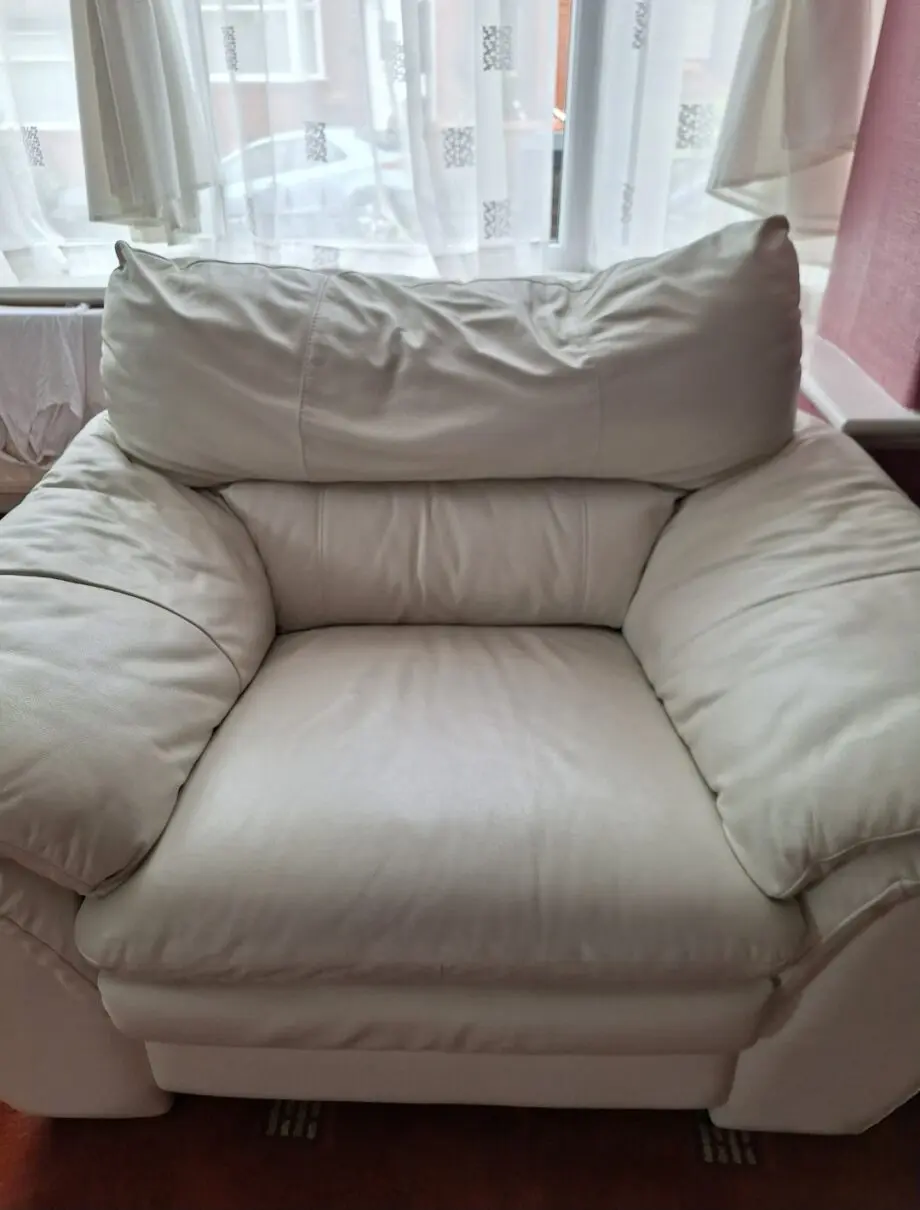 DFS White Leather Sofa Set