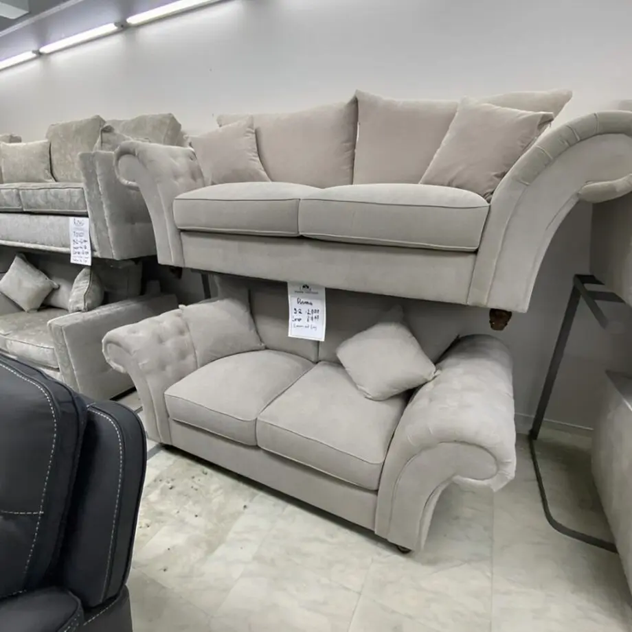 3+2 Chesterfield Loveseat For Sale Now