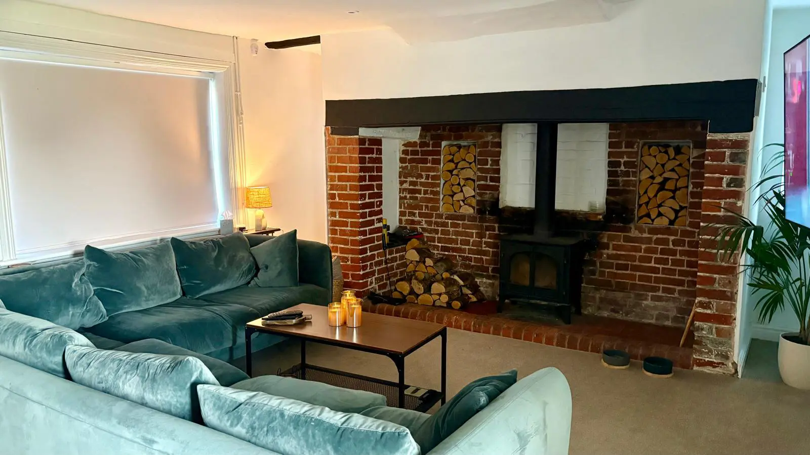 Loaf Squishmeister Extra Large Right-Hand Corner Sofa – Rockpool Clever Velvet