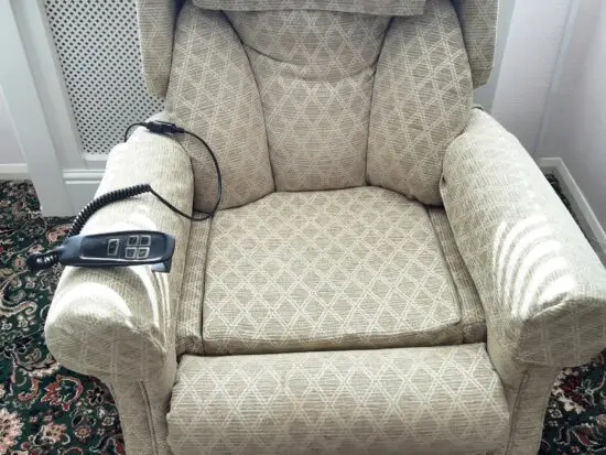 Electric disability chair Rise and Recline Ltd