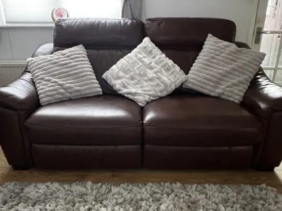 Genuine Leather Sofa Set – 3 Seater Electric Recliner + 2 Seater – Excellent Condition