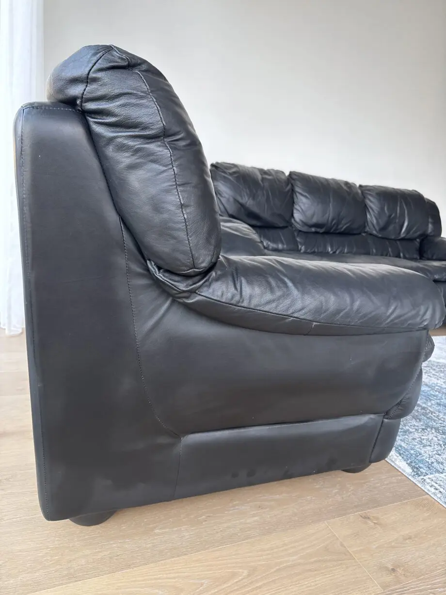 Luxury 3+1 Design 2000 Italian black leather sofas in very good condition