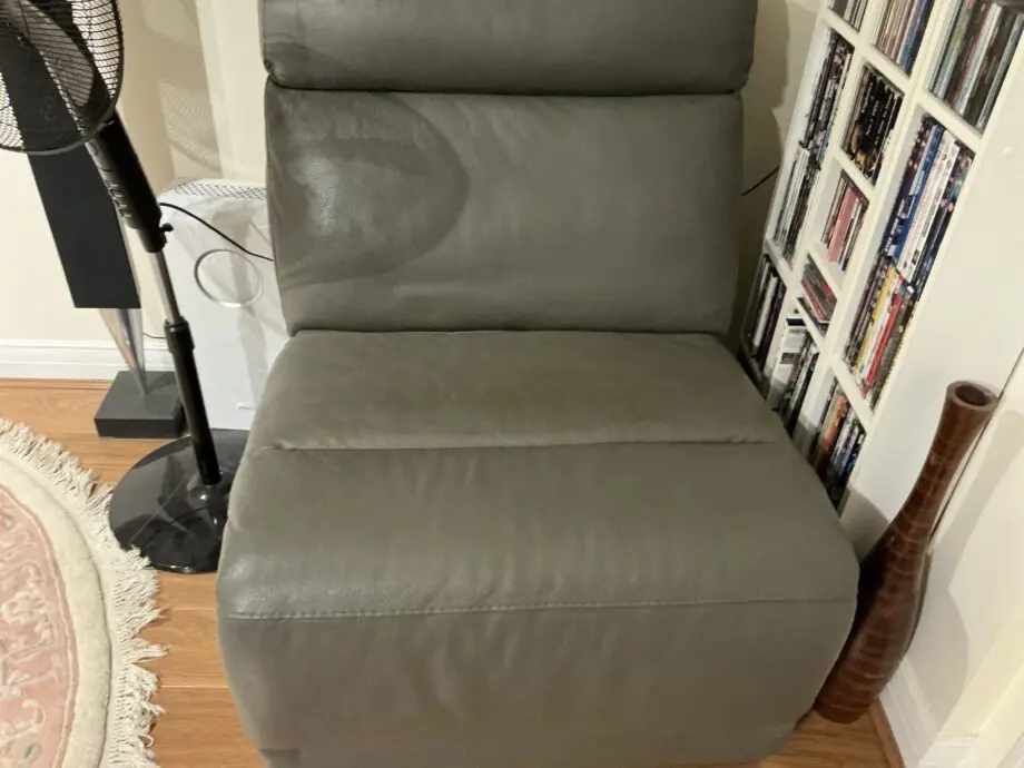 Costco Grey Leather Corner Sofa (Dec. 2022)