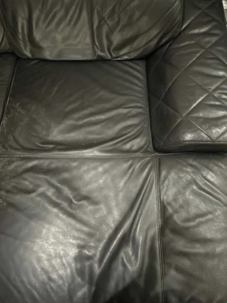 DFS L - Shape black leather