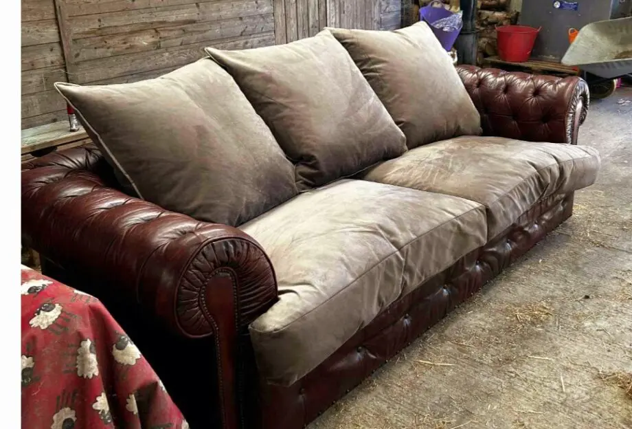 Tetrad, beautiful condition sofa