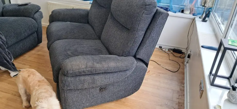 Scs lazy boy sofas