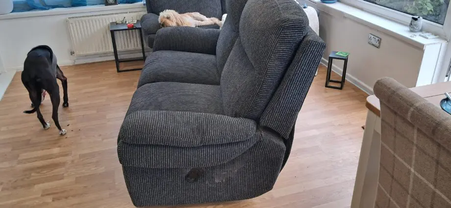 Scs lazy boy sofas