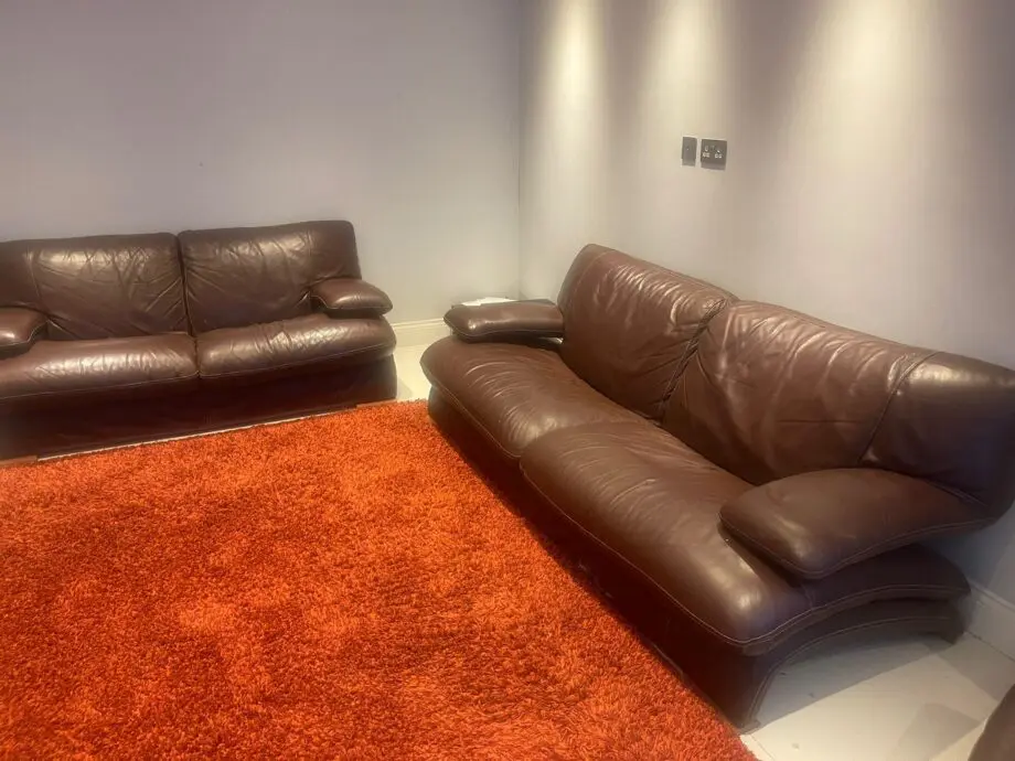Complete Classic Brown Leather Sofa Suite: 3-Seater