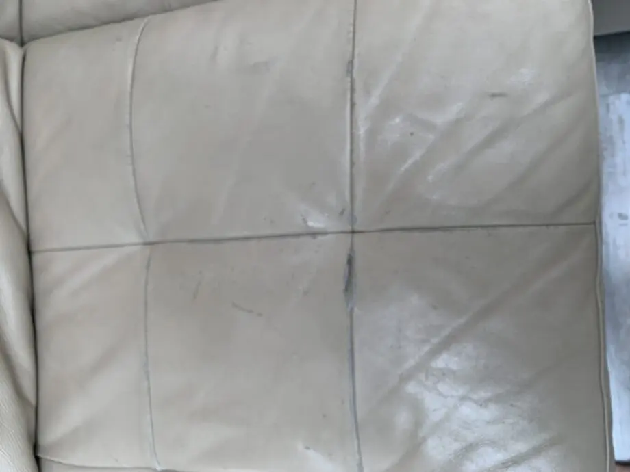 Natuzzi beige/oatmeal leather large 3-seater chaise sofa