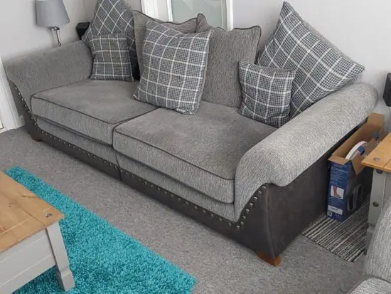 Grey 4 seater & 2 seater sofas.