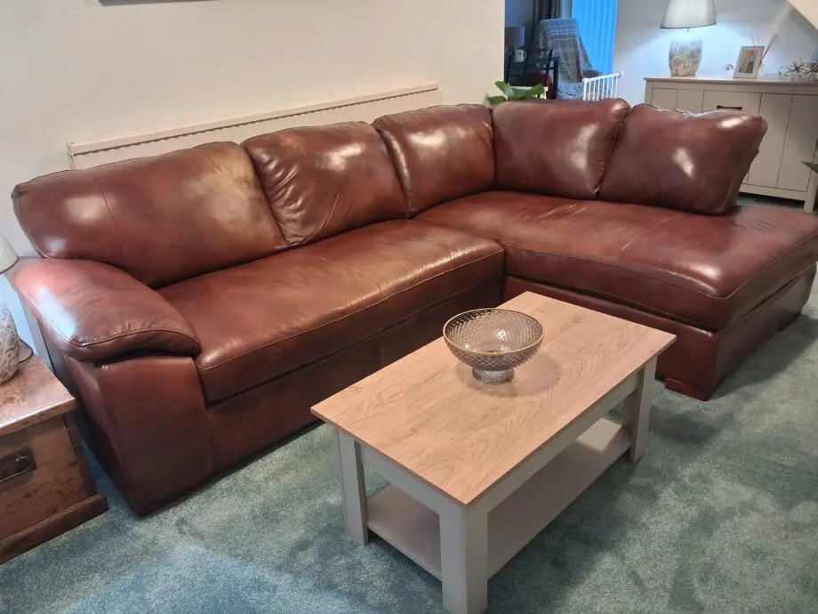 leather corner sofa