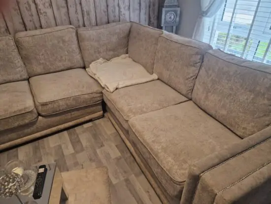 Corner sofa 8 mths old