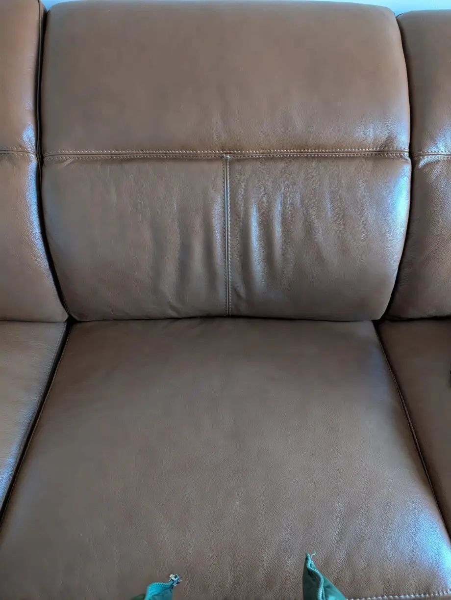Laurence power recliner with power headrest in Metz cognac leather