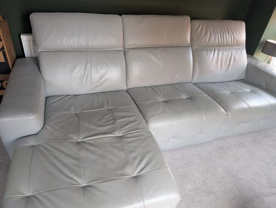 Chaise long 3 seater with electric recliner