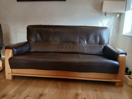 Doorway to Value leather sofa