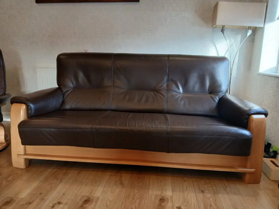 Doorway to Value leather sofa